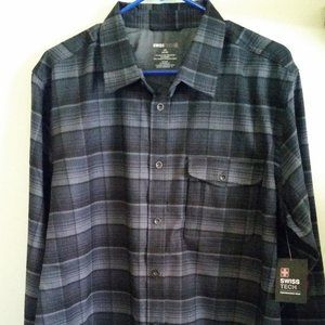 New (never worn) Men's Lg Button down Flannel Shirt